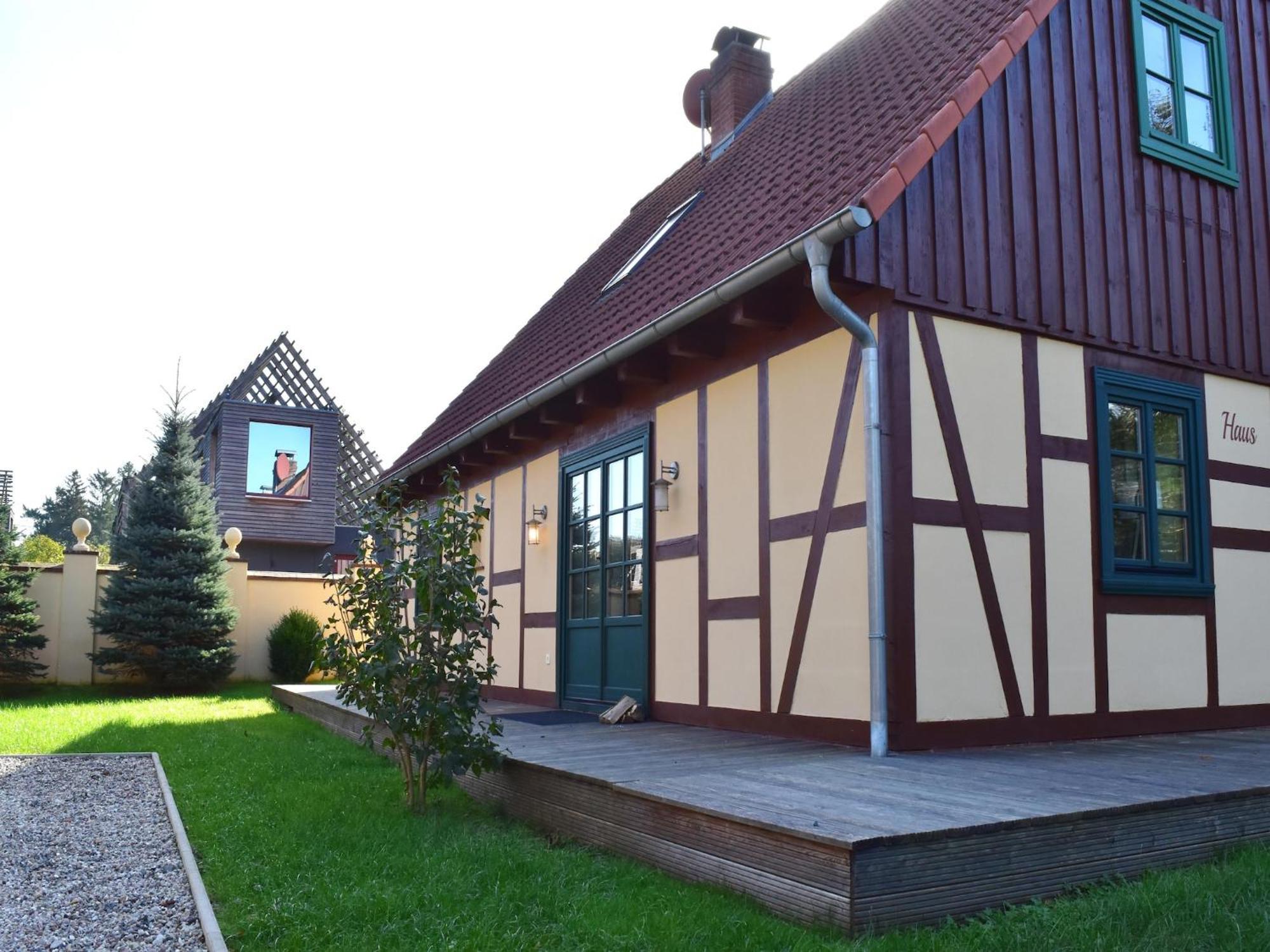 Charming, Restored Holiday Home In Wendorf Extérieur photo